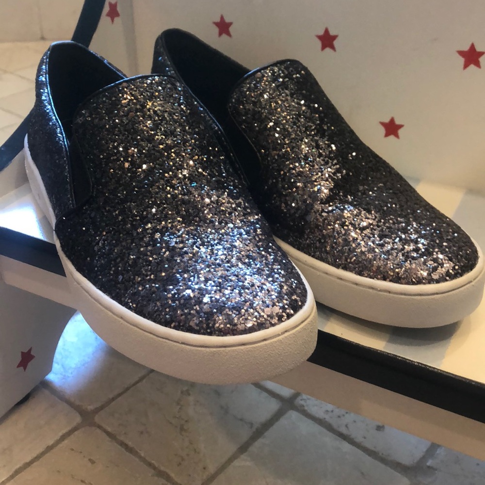 MICHAEL KORS GUNMETAL GLITTER KEATON SLIP ON